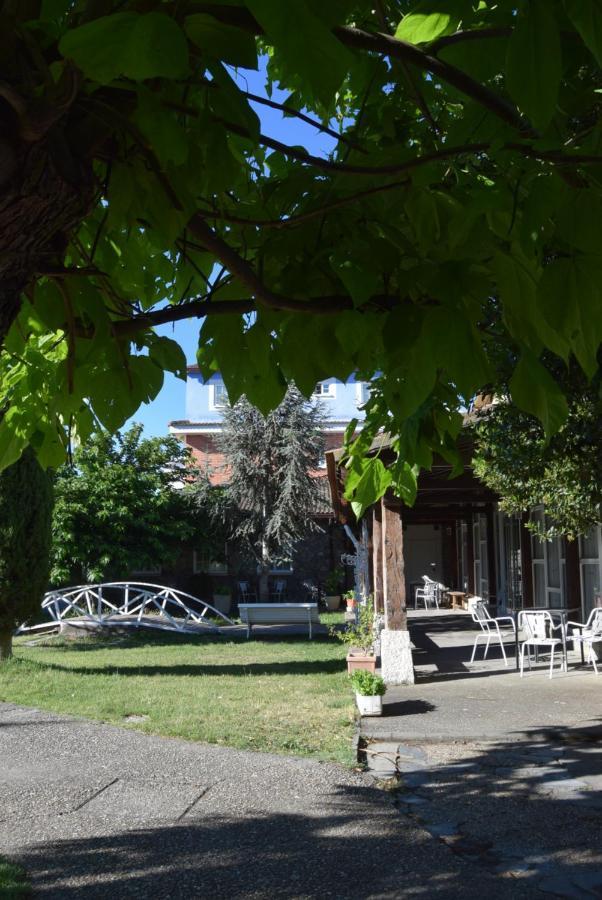 Hotel Las Casitas Del Jardin Tudela de Duero Esterno foto